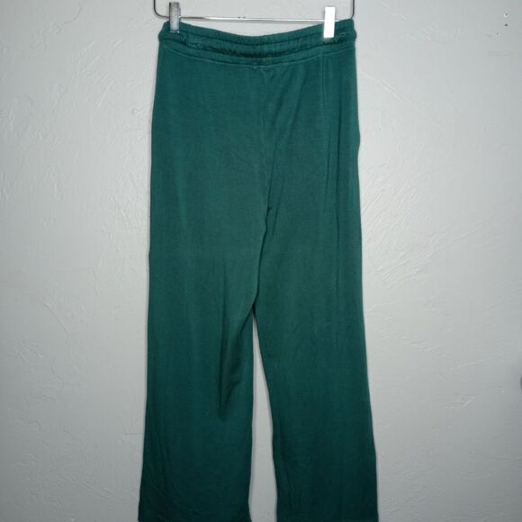 Sundry Jewel Green Cropped Flare Sweatpant - Picture 8 of 8